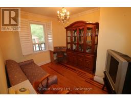 Bedroom 3 - 9 Benalto Road, Toronto, ON M6A2R7 Photo 11