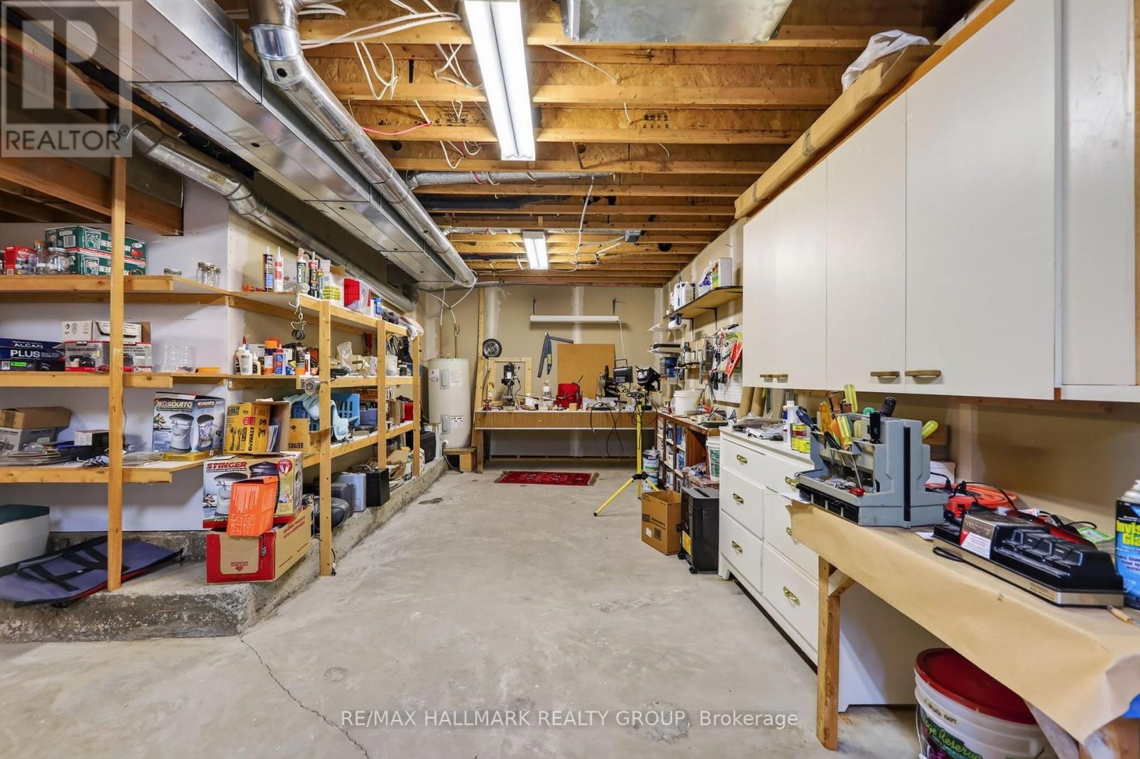 2692 COLMAN STREET - Image 39