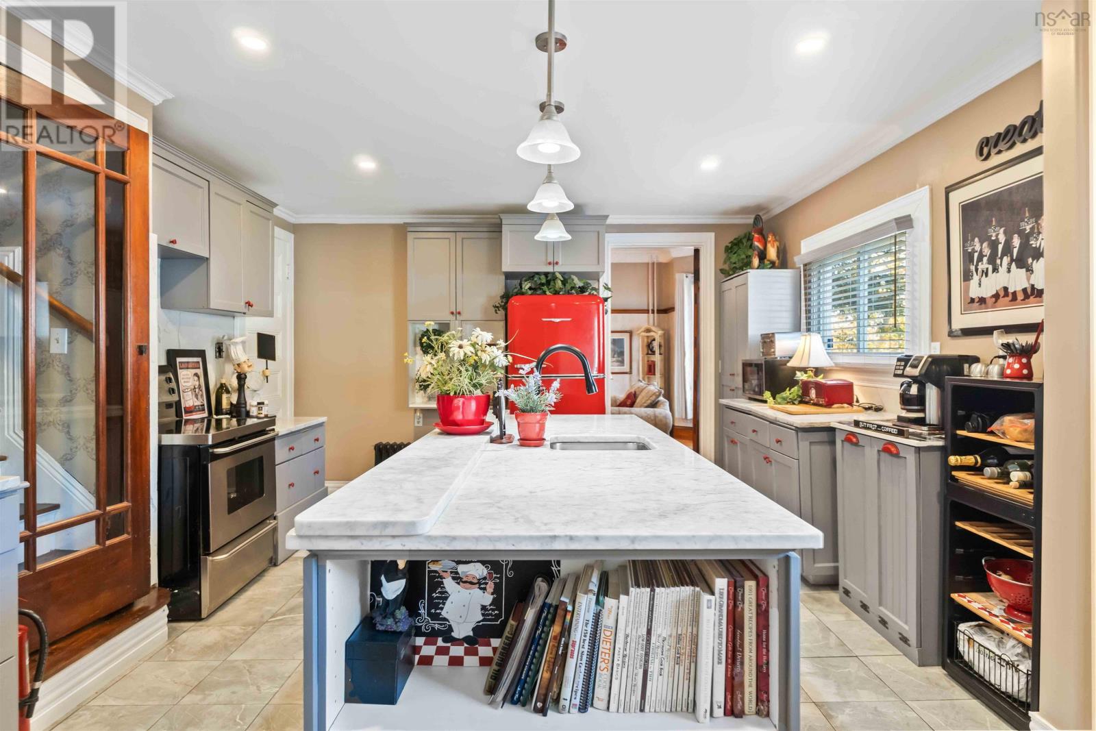 Property 32 of 47 of 20 Victoria Avenue