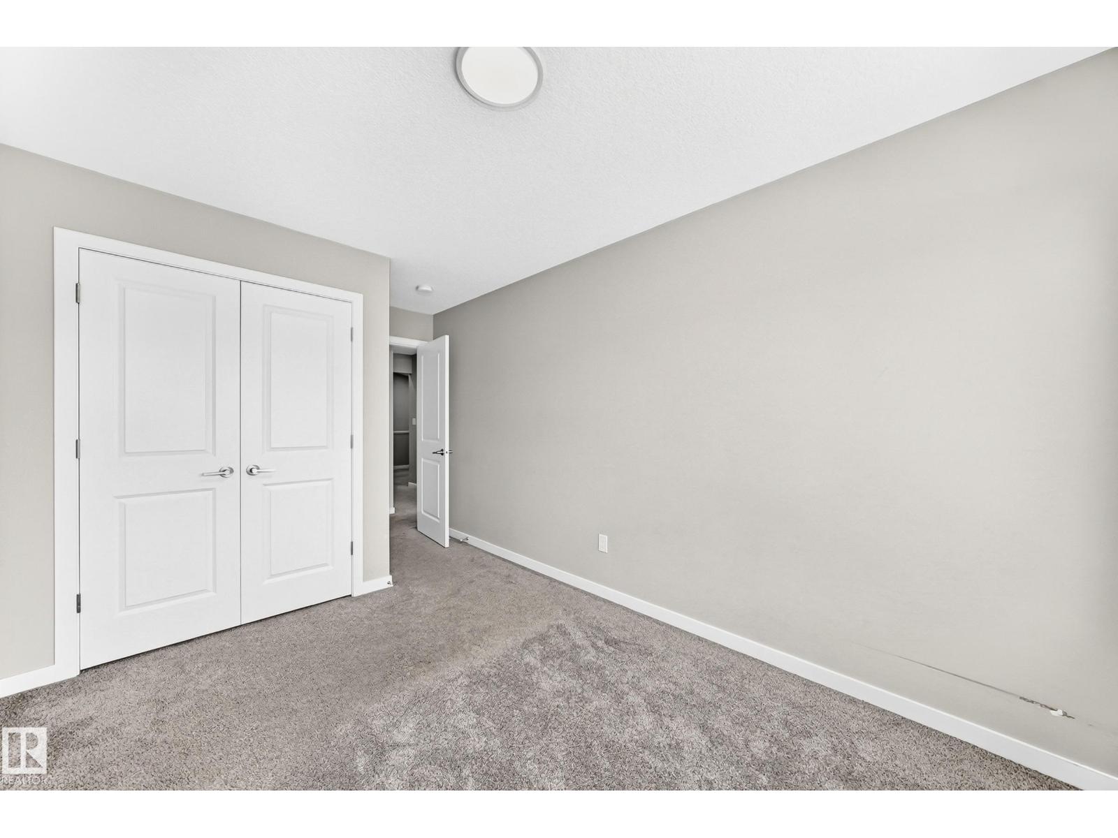 7056 182 AV NW - 42