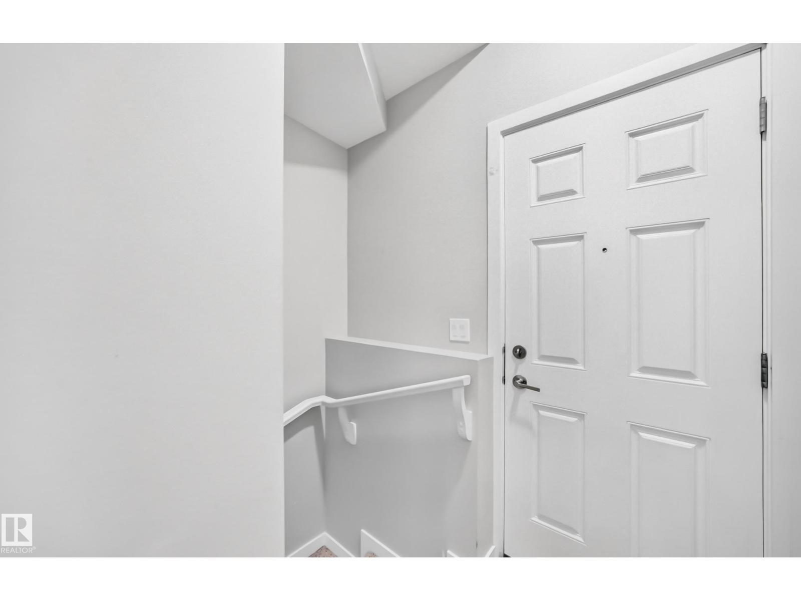 7056 182 AV NW - Image 50