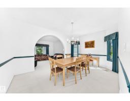 209 Carmichael Cl Nw, Edmonton, AB T6R2K6 Photo 12
