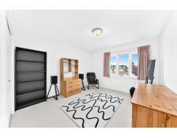 209 Carmichael Cl Nw, Edmonton, AB T6R2K6 Photo 43