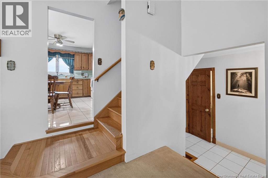 47 Mollins Road - 13