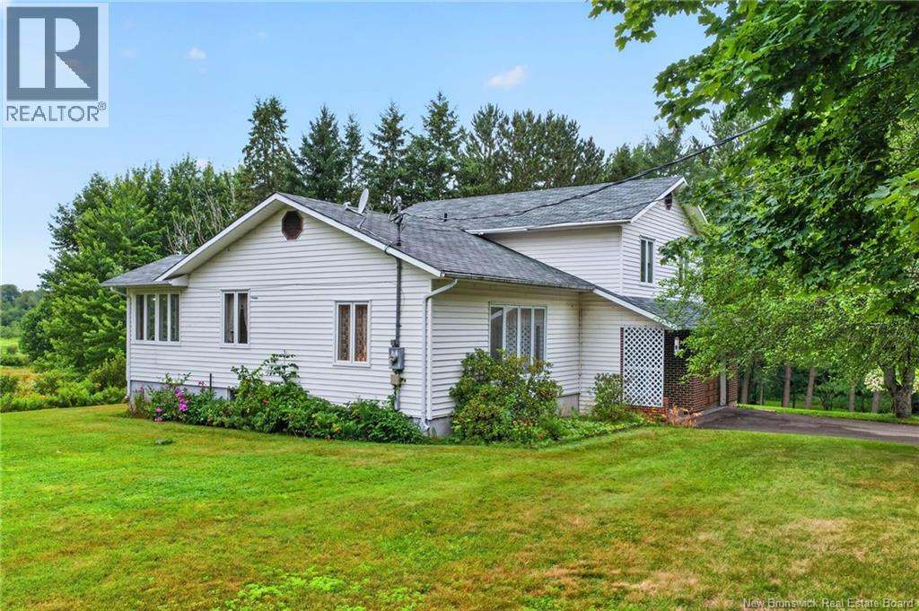 47 Mollins Road - 30
