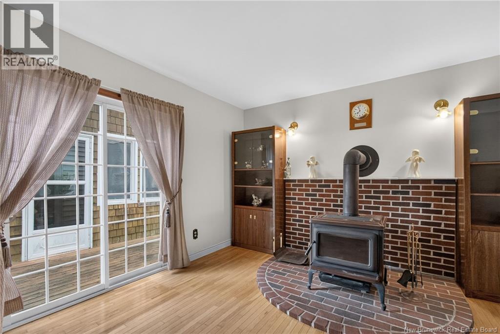 47 Mollins Road - 42