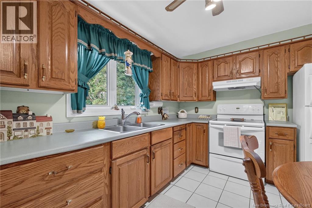 47 Mollins Road - 6