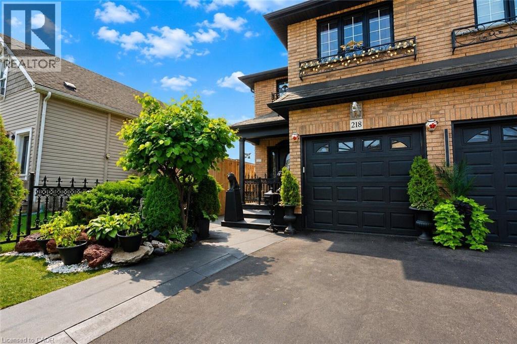 218 MACAULAY Street E - Image 3