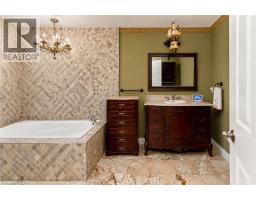 218 Macaulay Street E, Hamilton, ON L8L3X8 Photo 27