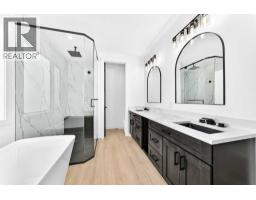 Laundry room - 79 Sundown Way, Cochrane, AB T4C0H4 Photo 17