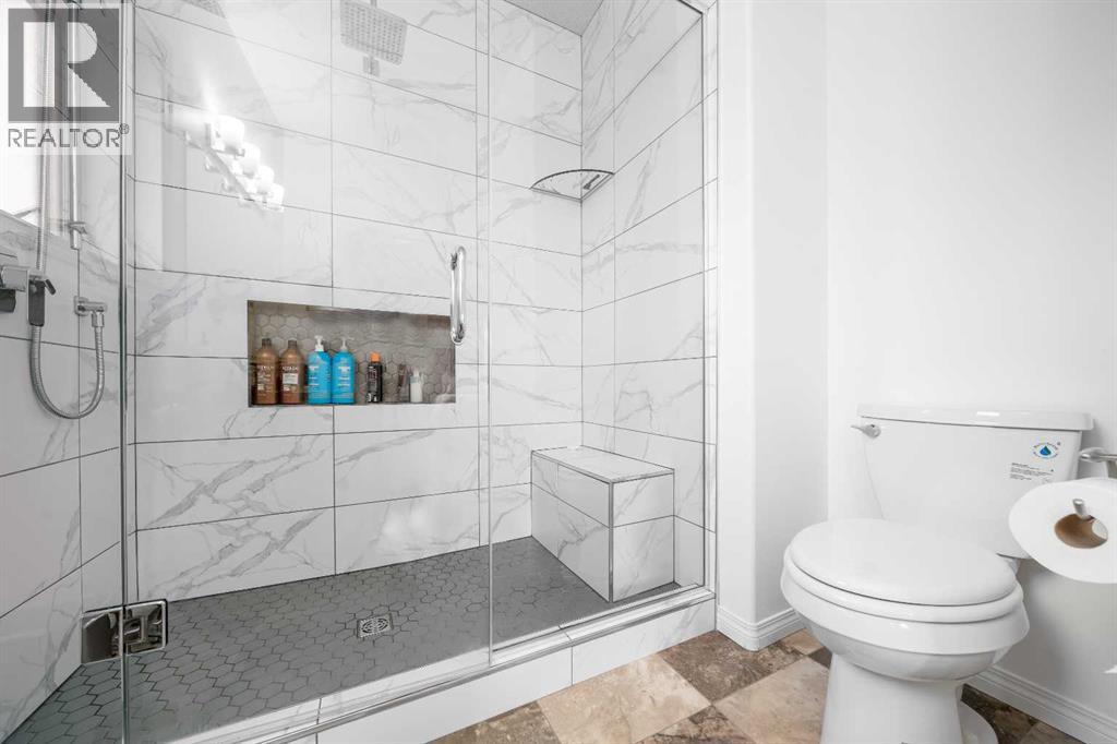 2448 7 Avenue NE - 16