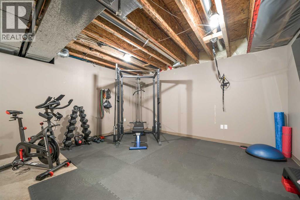 2448 7 Avenue NE - 31