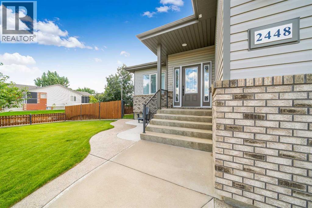 2448 7 Avenue NE - 39