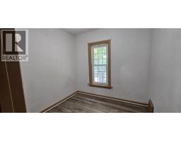693 Bruce Avenue Unit# Upper, Windsor, ON N9A4X3 Photo 10
