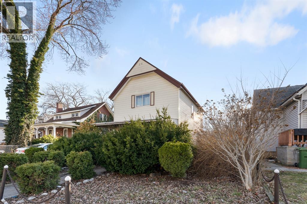 497 Caron AVENUE - 21