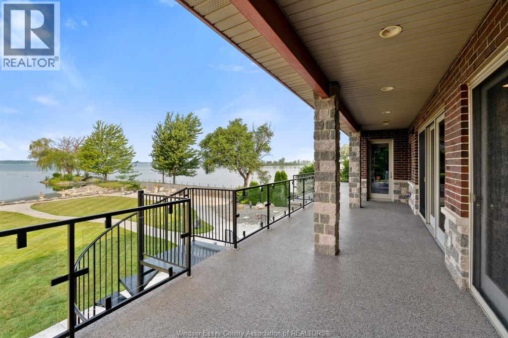 1360 Windermere PLACE - Image 31