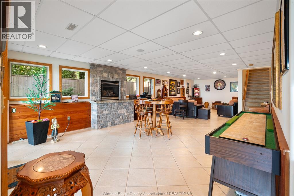 1360 Windermere PLACE - Image 34