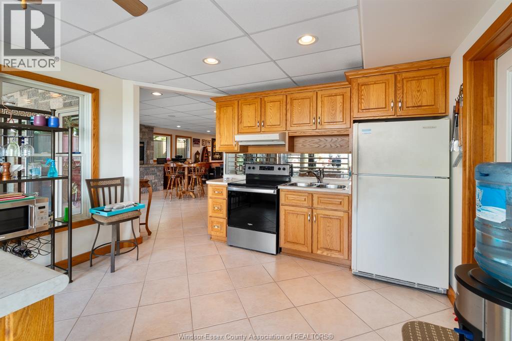 1360 Windermere PLACE - Image 36