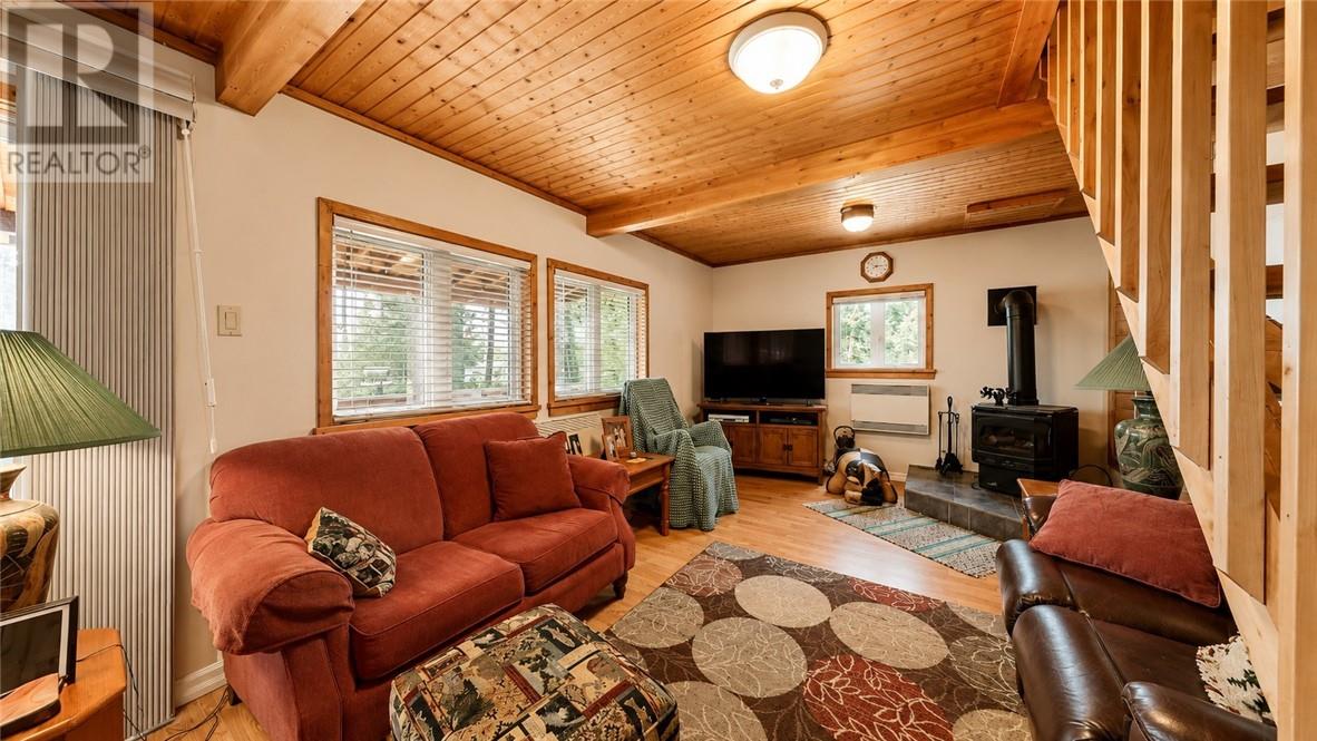 27 Peacock Trail - Image 55