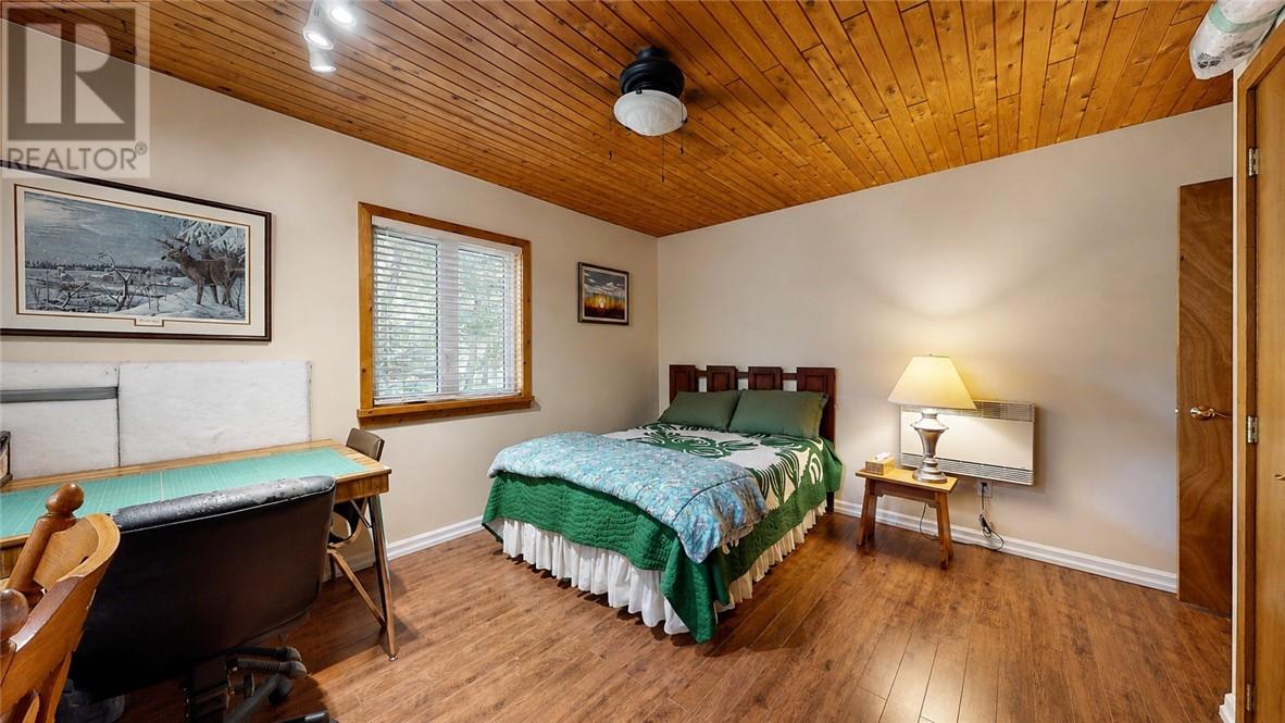 27 Peacock Trail - 71