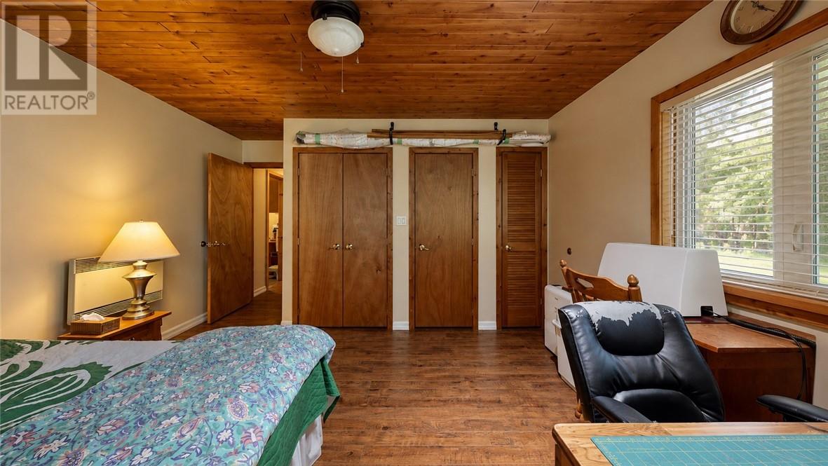 27 Peacock Trail - Image 72