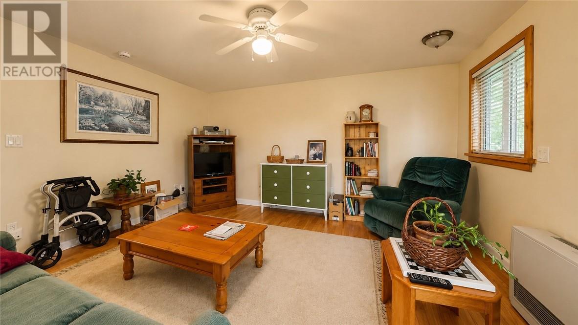 27 Peacock Trail - 82