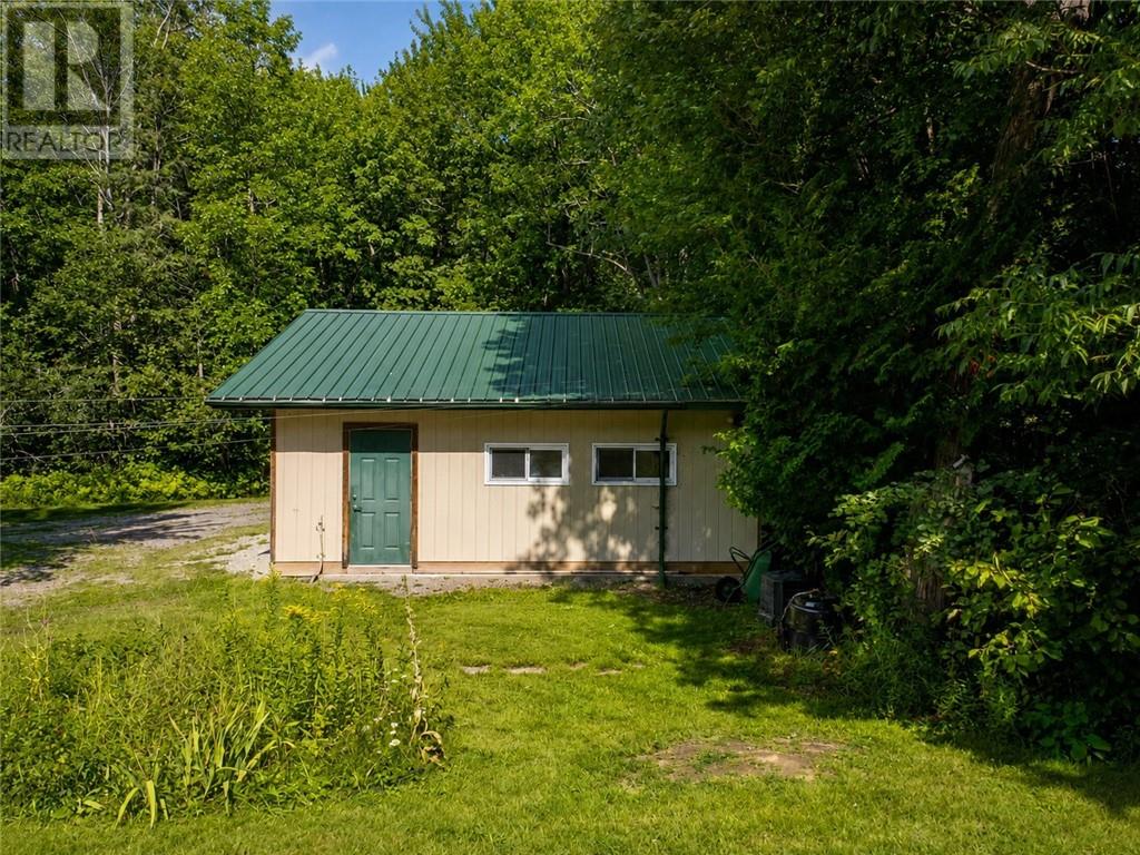 27 Peacock Trail - 93