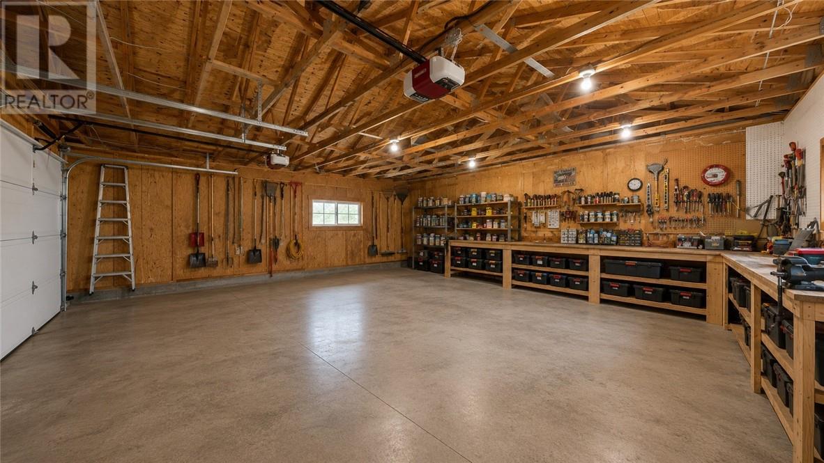 27 Peacock Trail - Image 96
