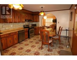 Recreational, Games room - 9 Benalto Road, Toronto, ON M6A2R7 Photo 13