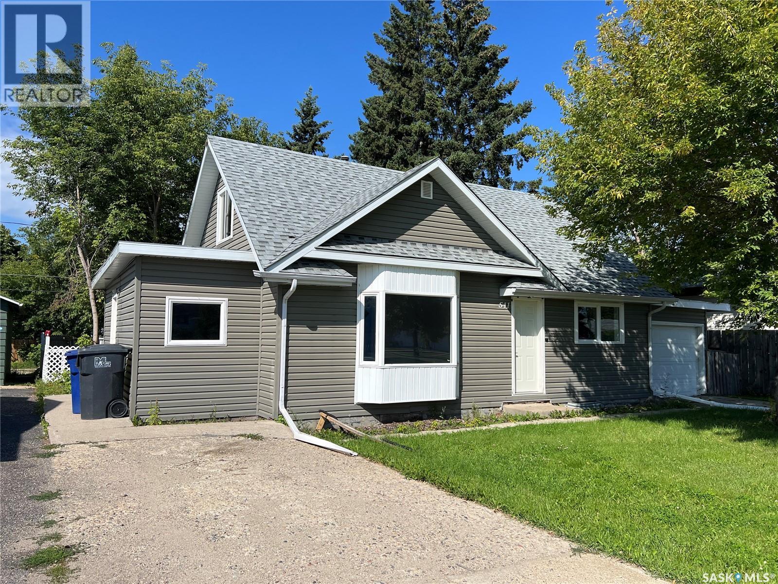 511 Centre STREET - 1