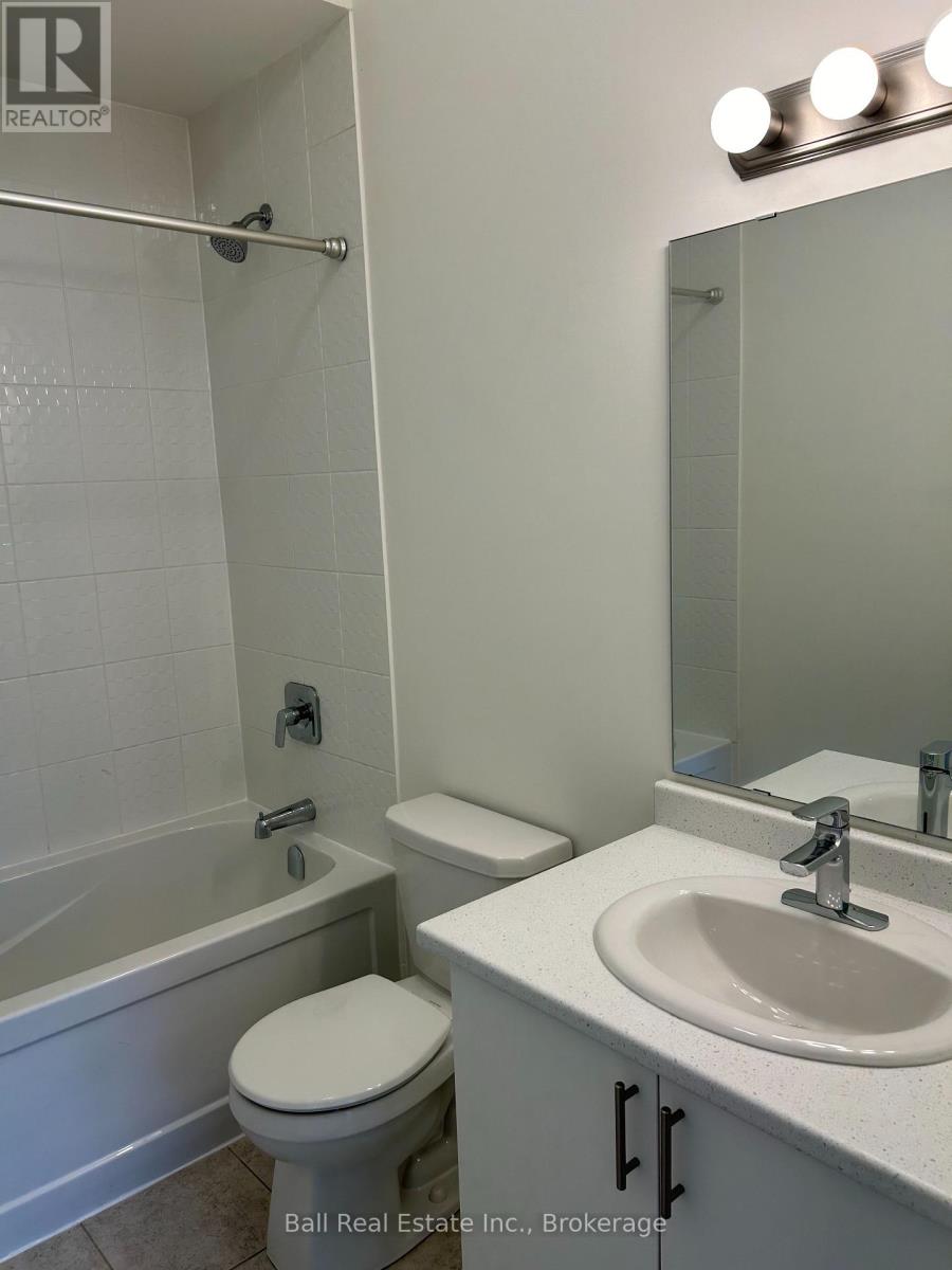 17 Lakewood Crescent — photo 15