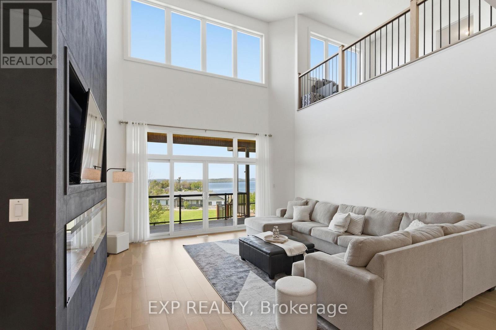 165 PARKVIEW DRIVE - Image 15