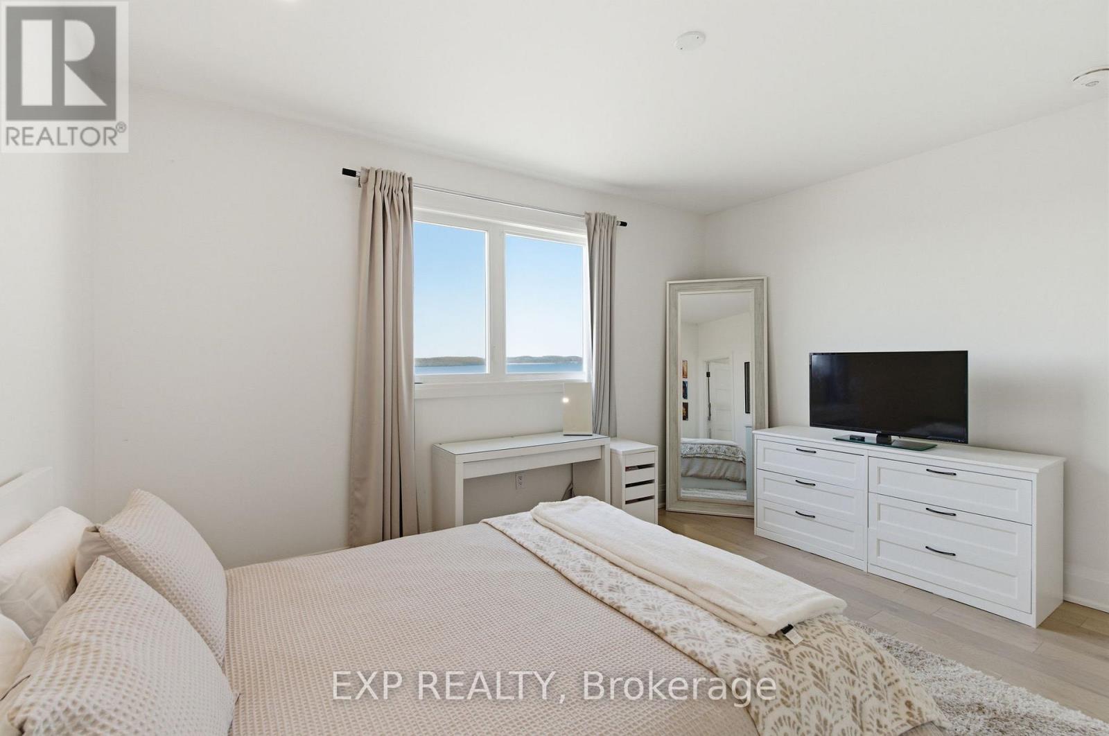 165 PARKVIEW DRIVE - Image 41