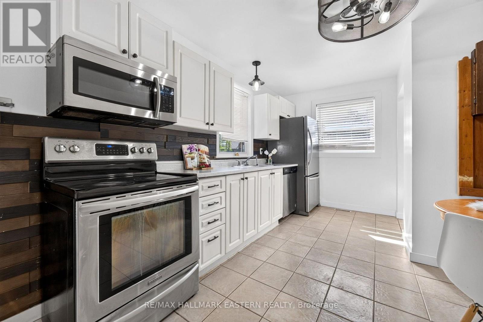 754 CRAWFORD PLACE - Image 13