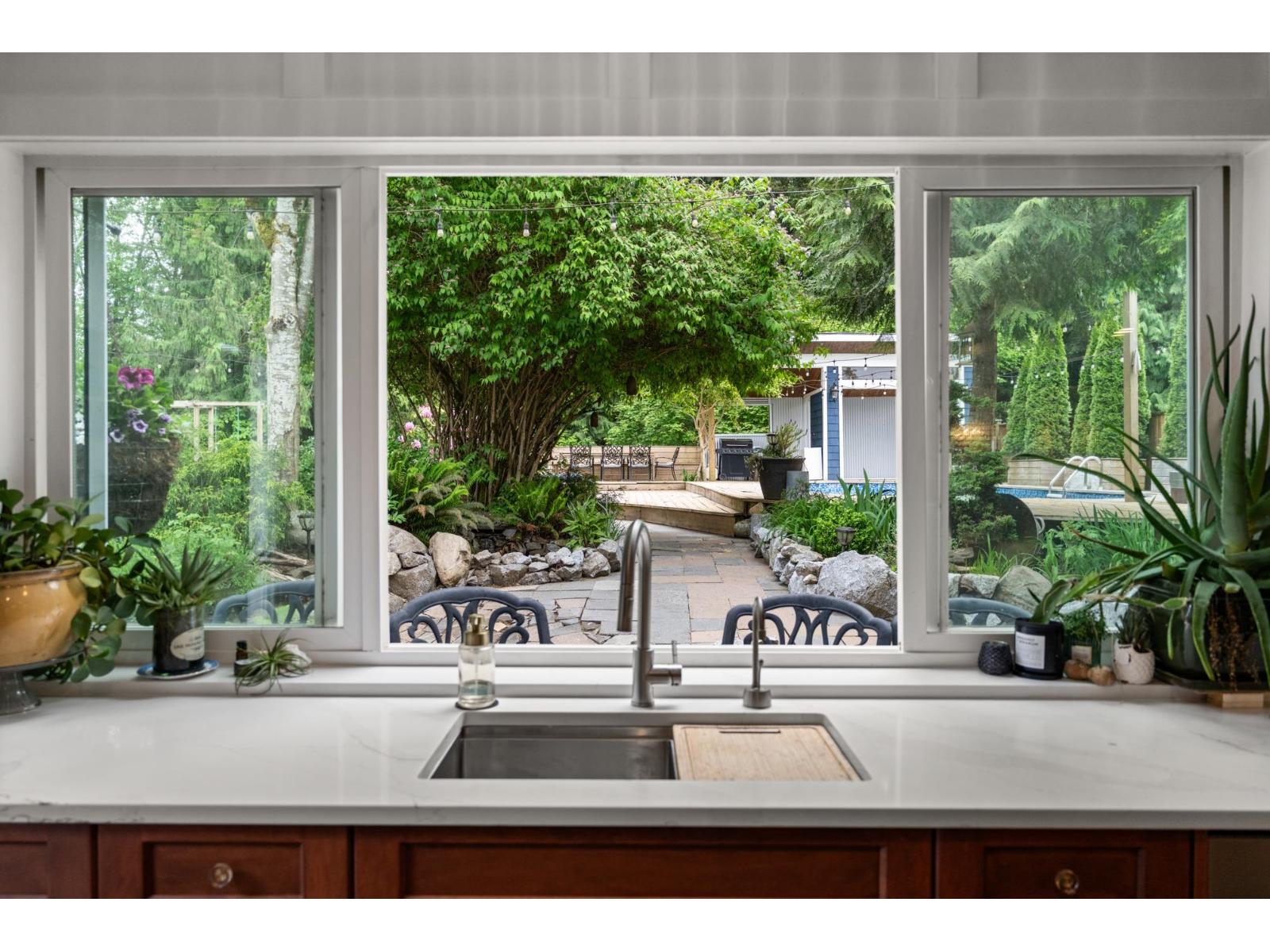 24244 60 AVENUE, Langley