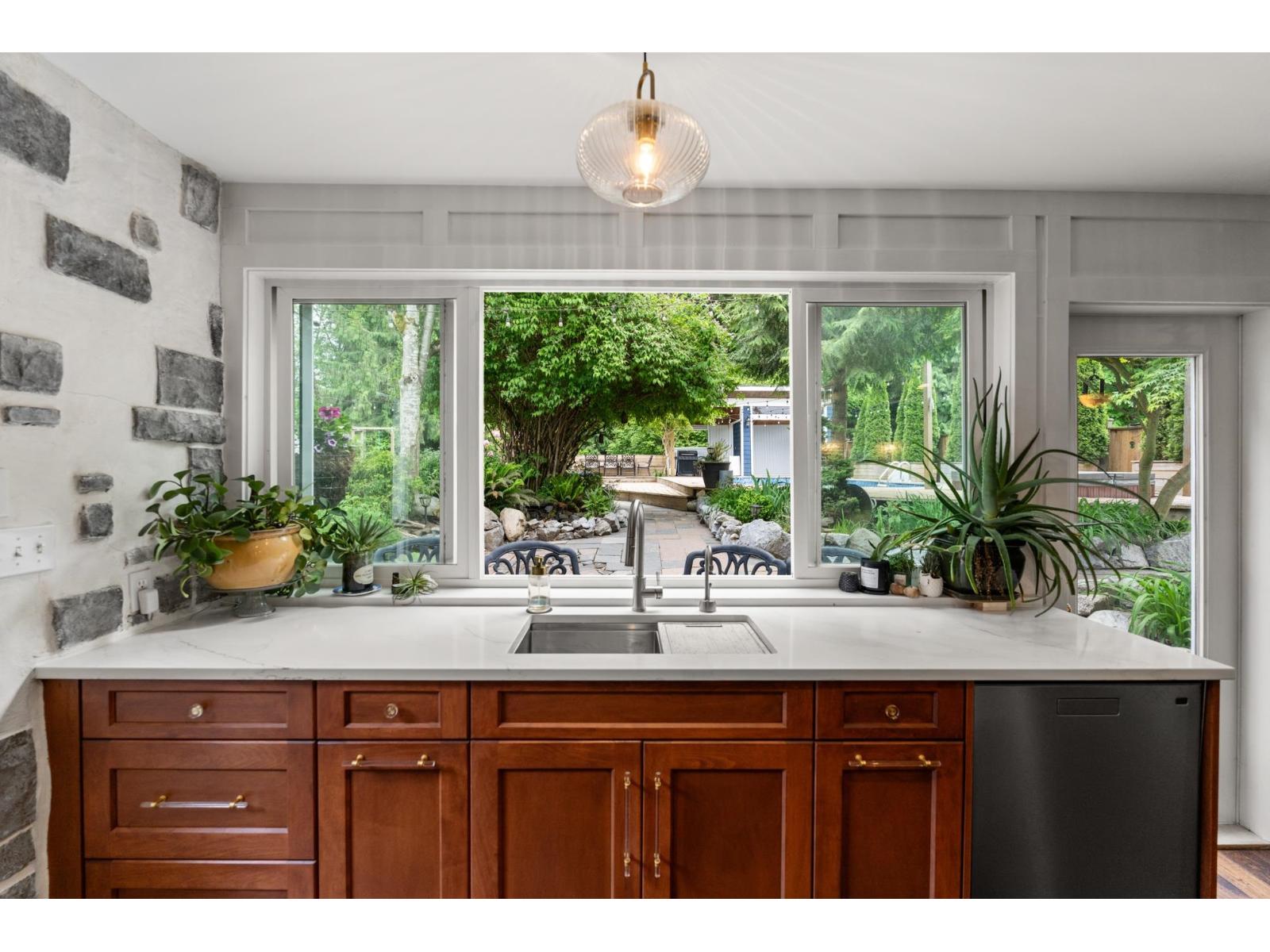 24244 60 AVENUE, Langley