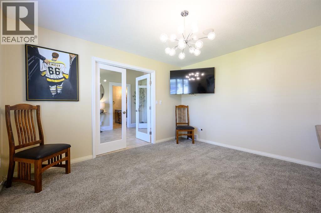 9435 Wedgwood Drive South - Image 5