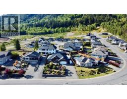 482 Mountain View Dr, Lake Cowichan, BC V0R2G1 Photo 15