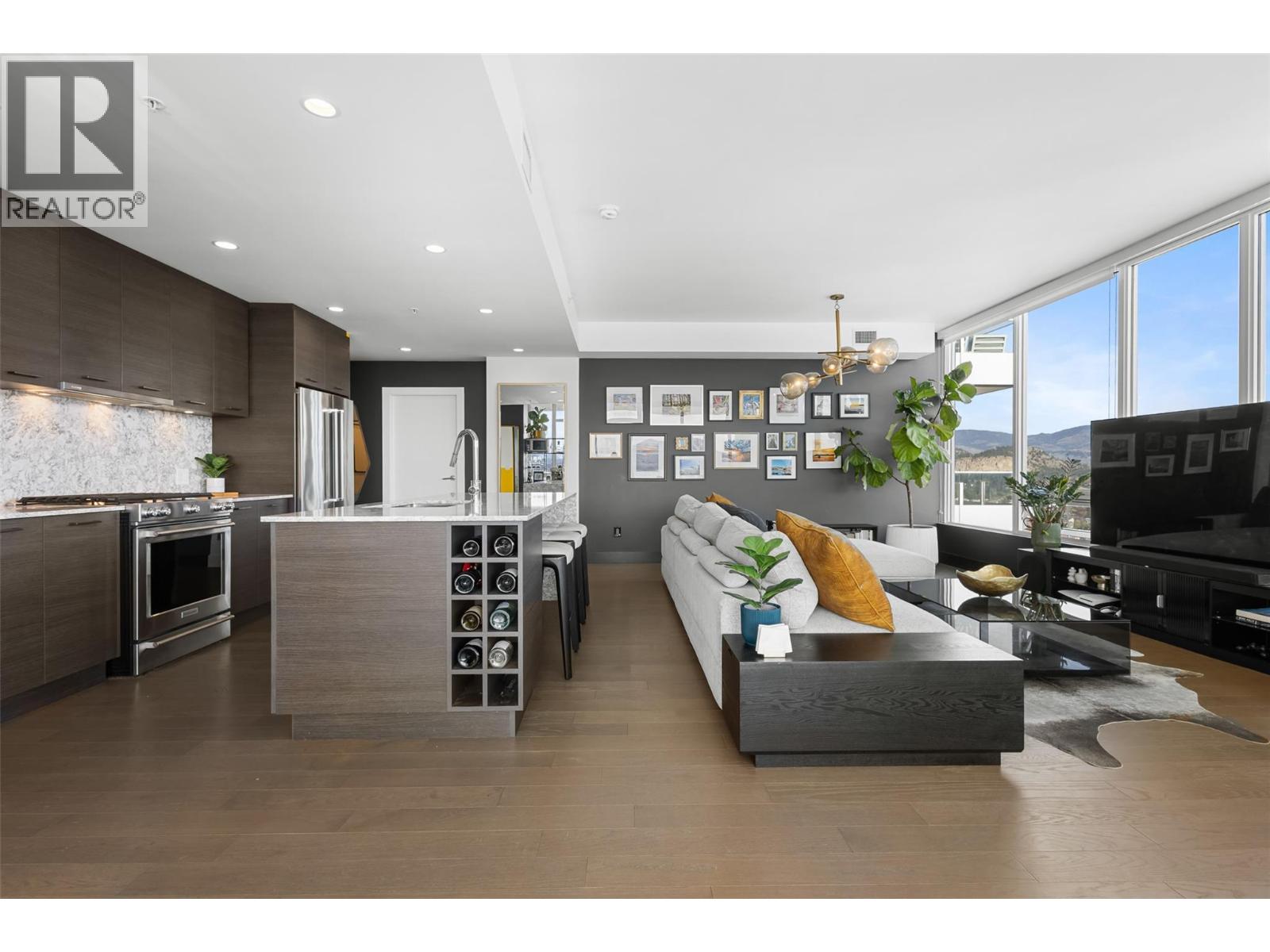 1191 Sunset Drive Unit# 2003, Kelowna