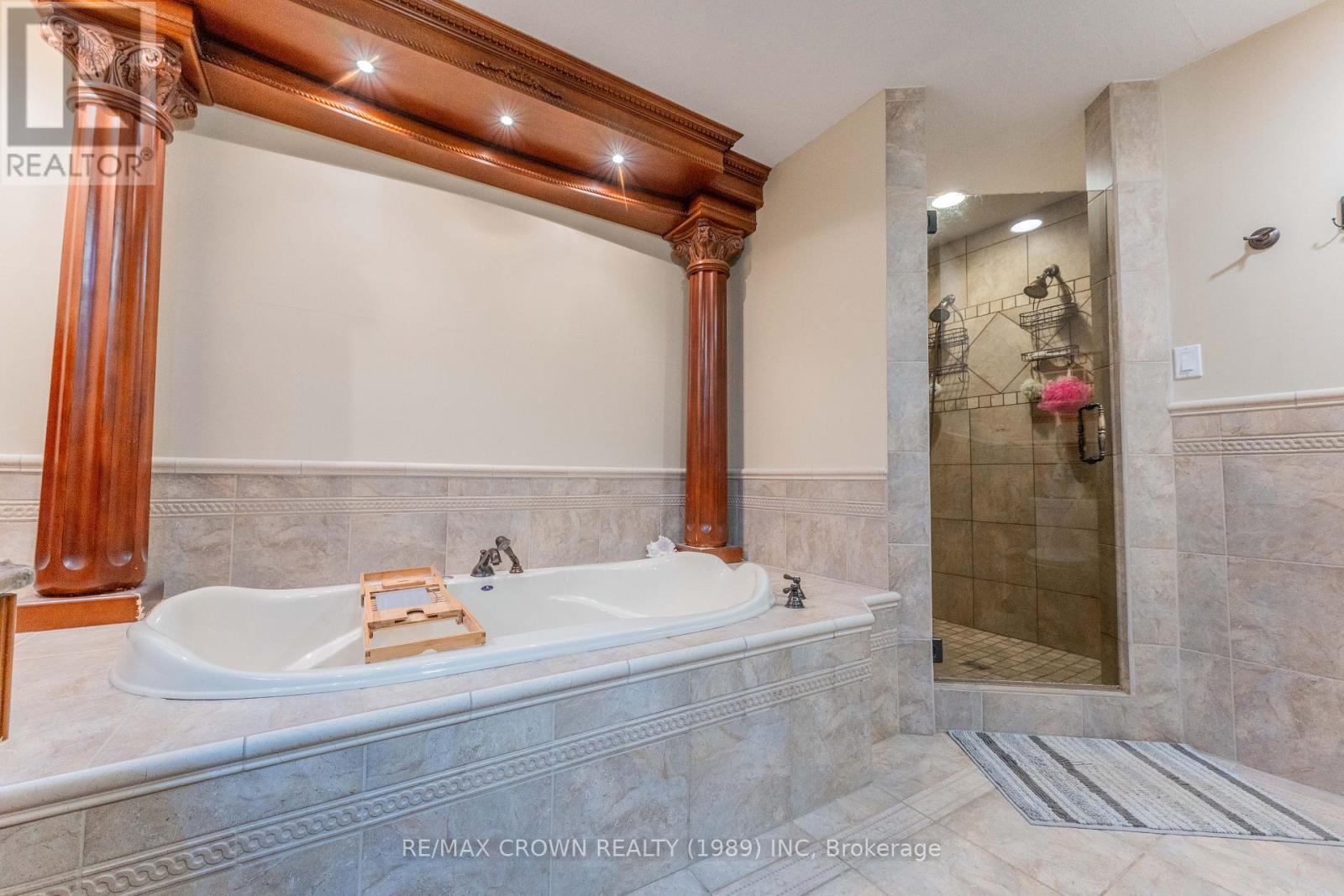 64 KIMBERLY DRIVE - Image 26