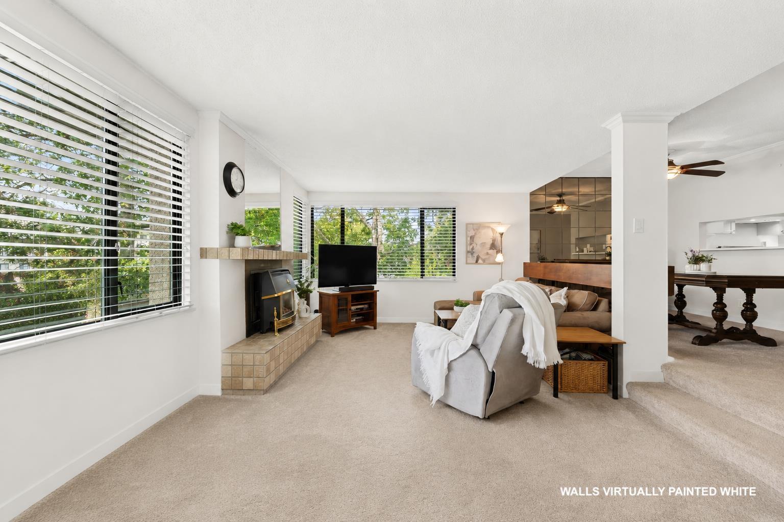 212 15313 19 AVENUE, Surrey