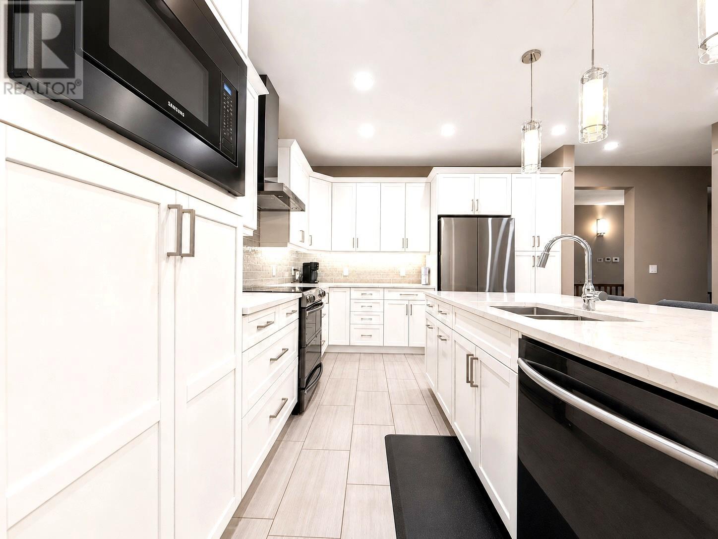 161 Dogwood CRES - Image 13