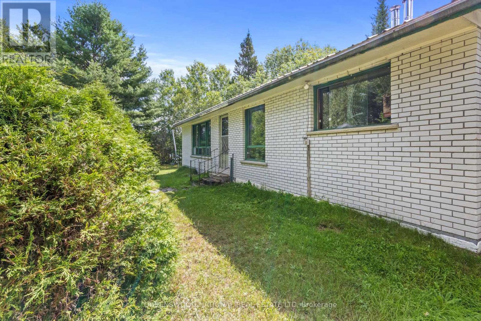 10A MCMASTER LAKE LANE - Image 17