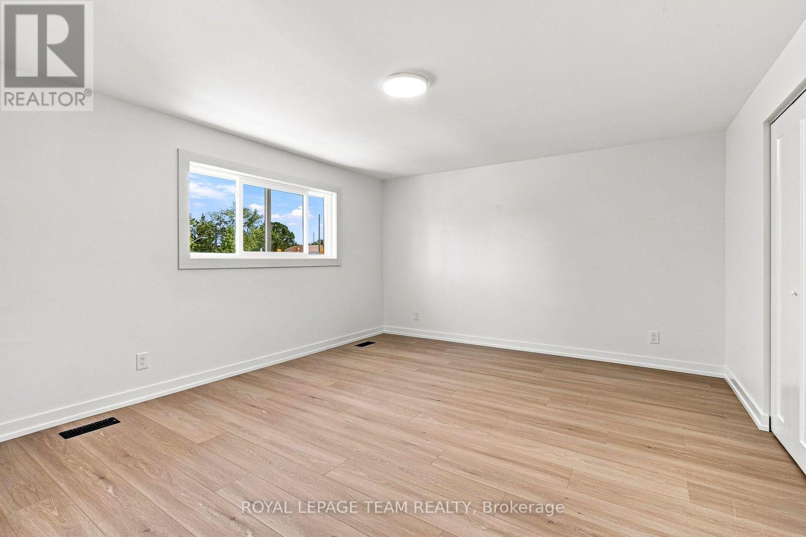 1001 MEADOWLANDS DRIVE - Image 27