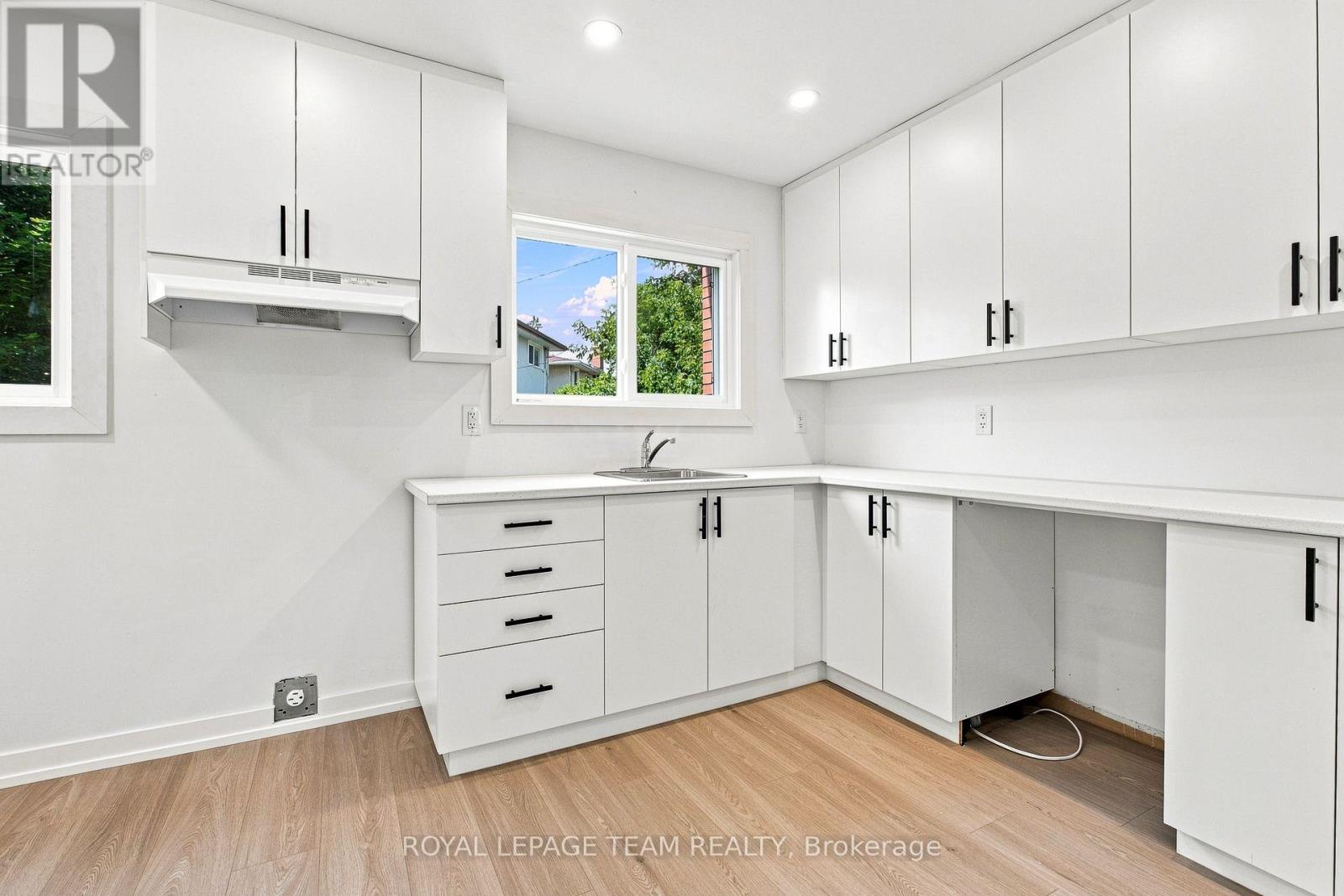 1001 MEADOWLANDS DRIVE - Image 8