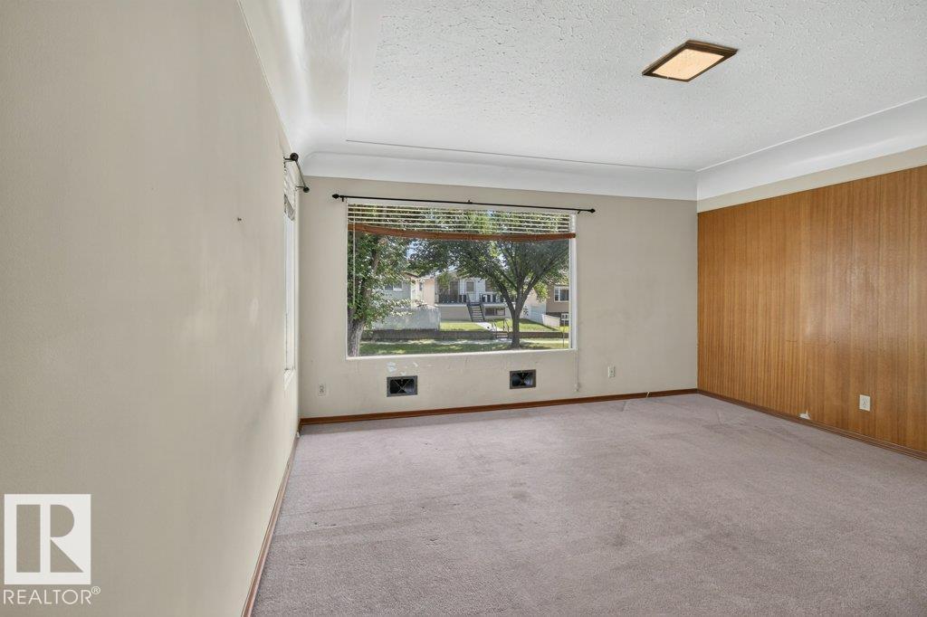 11852 55 ST NW - Image 8