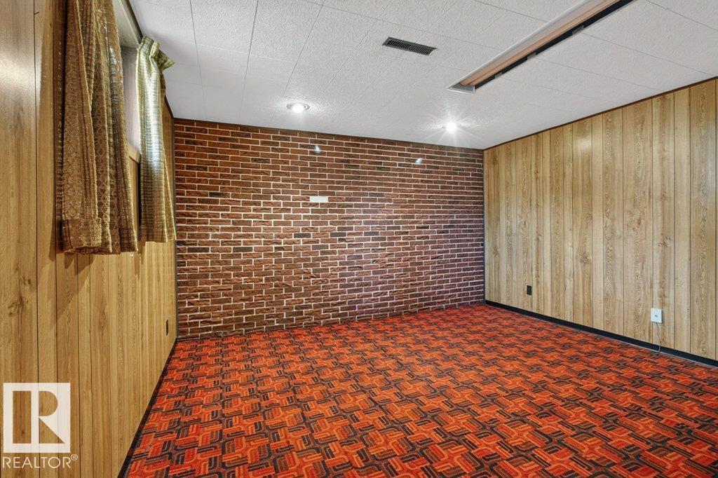 11852 55 ST NW - Image 30