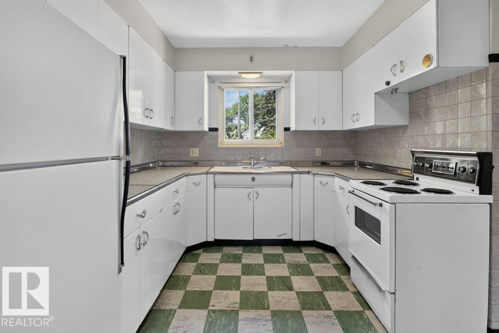 11852 55 ST NW - Image 14