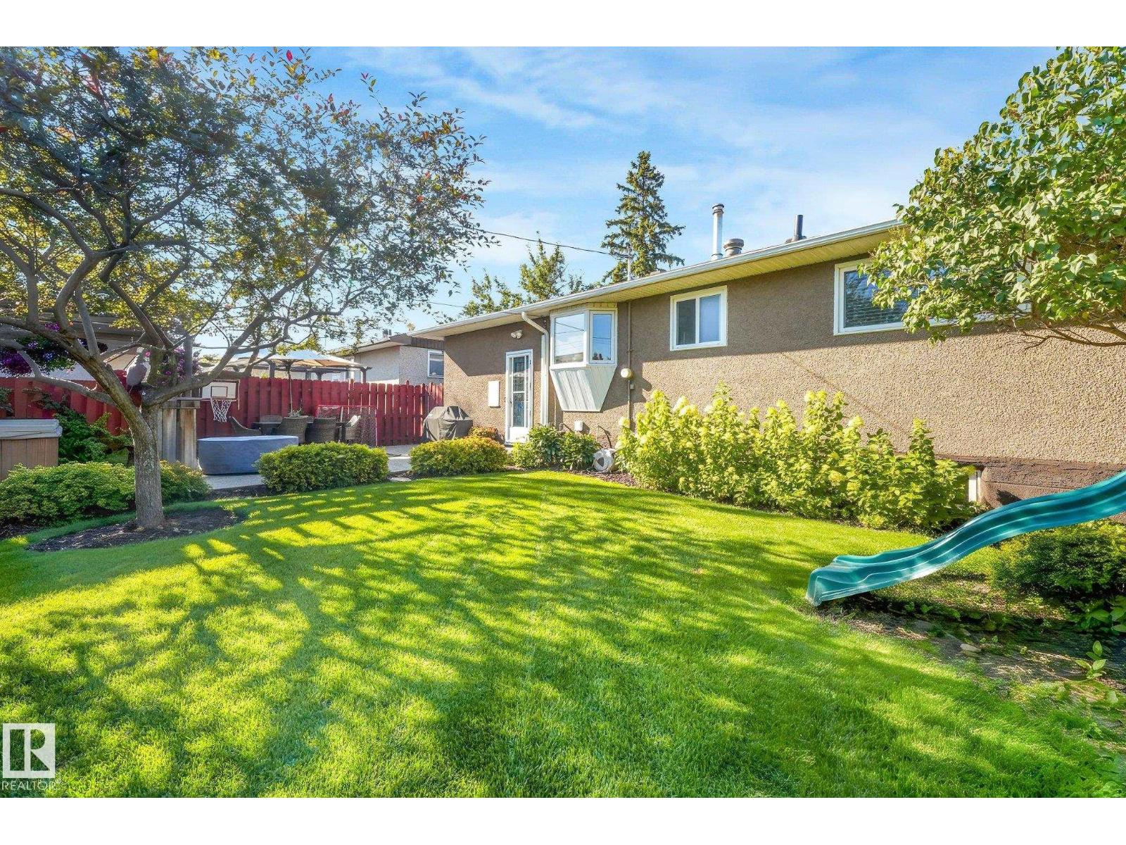 16613 90 AV NW - Image 5