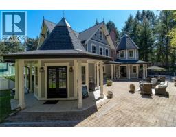 643 Southwood Dr, Highlands, BC V9B6R9 Photo 67